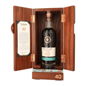 Fettercairn 40 Years + Wooden Giftbox 70cl Single Malt Whisky