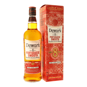 Dewar’s 8 Years Portuguese Smooth 70cl Blended Whisky + Giftbox